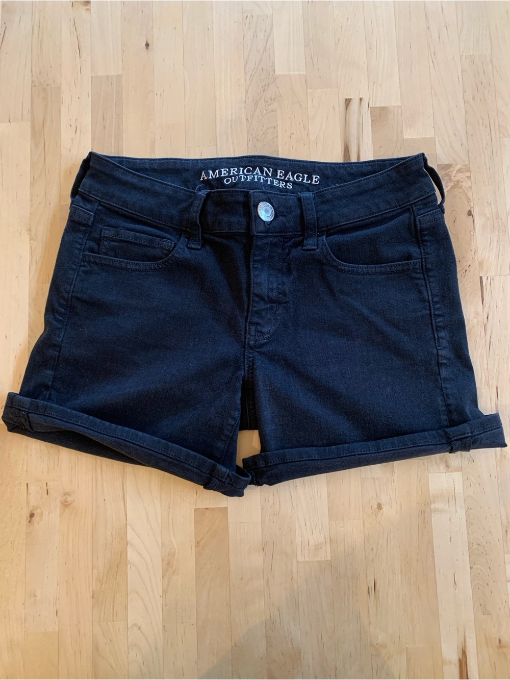 American Eagle - Shorts - Midi - Black - Size 2